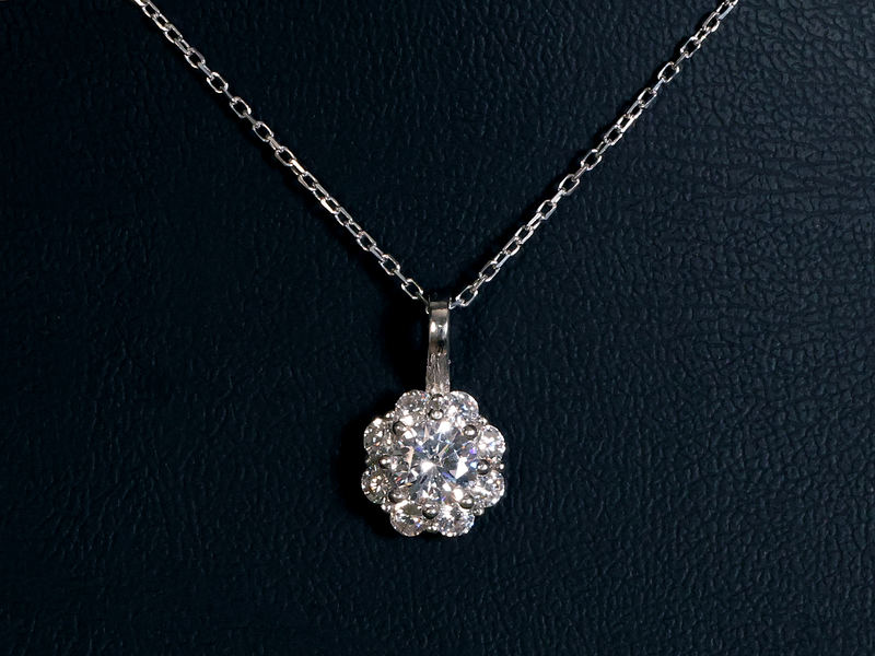 Liron Silver Üçlü Taş Kolye